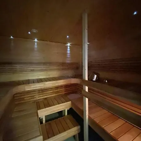 Karemajat Special Lodge Ylitornio
